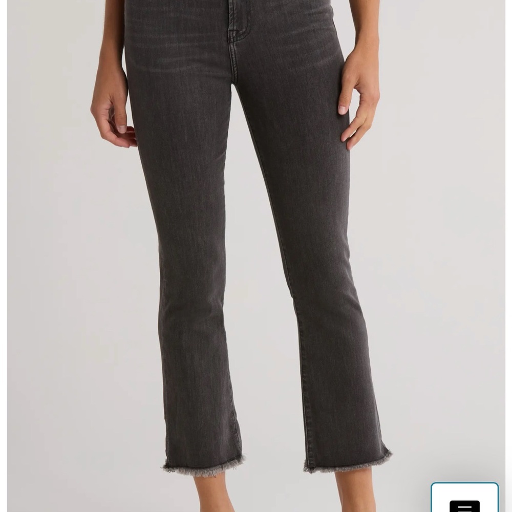 7 For All Mankind Black Ankle Cropped Jeans